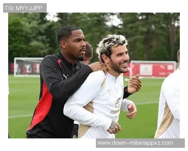 莫雷托透露米兰与迈尼昂续约谈判冷淡尤文图斯或将介入