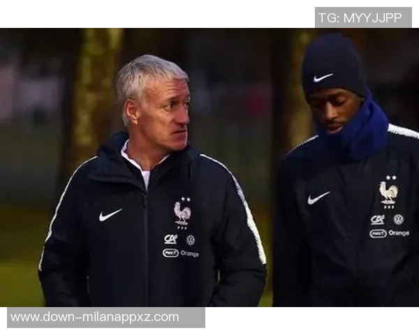 怀特平历史后卫单场帽子戏法纪录感慨能与传奇并肩作战